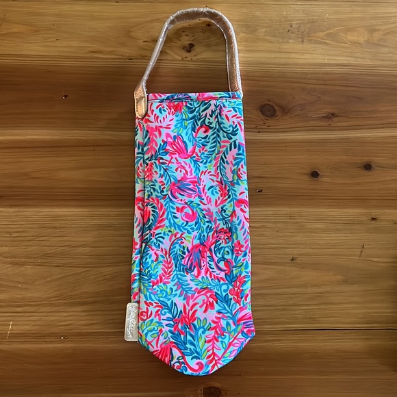 Lilly Pulitzer Other - NWT Lilly Pulitzer Wine bag